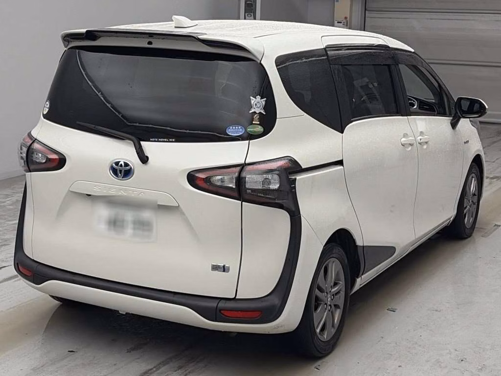 TOYOTA SIENTA