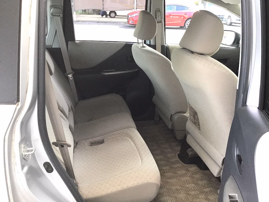 TOYOTA RACTIS