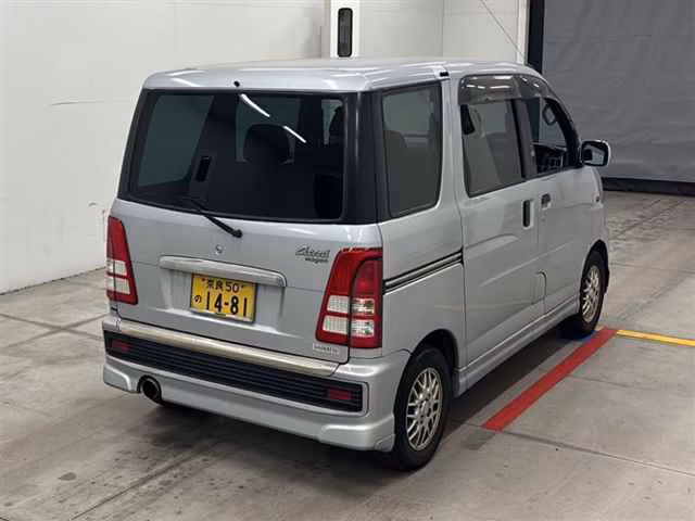 DAIHATSU ATRAI