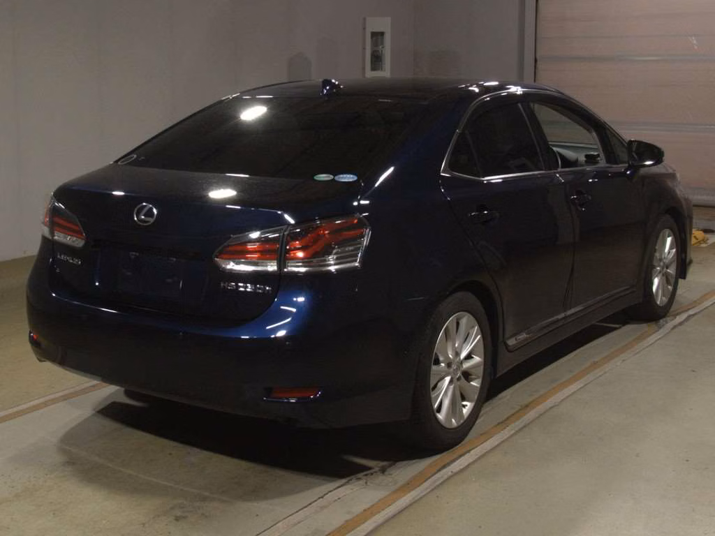 Lexus HS250h