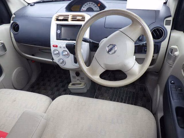 Nissan Otti