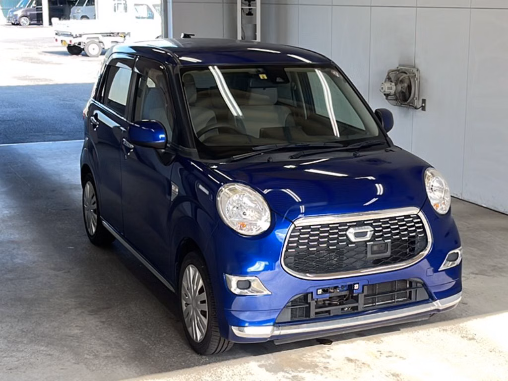 DAIHATSU CAST