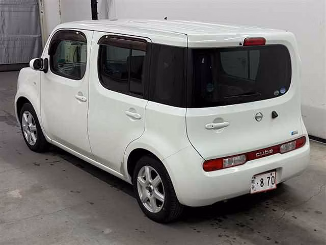 NISSAN CUBE