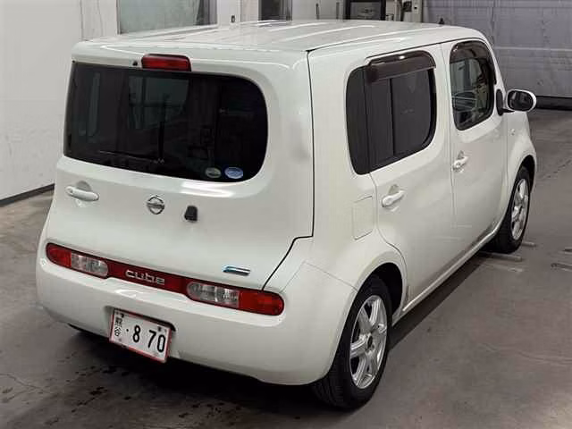 NISSAN CUBE