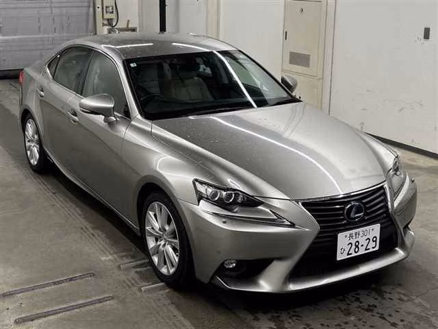 Lexus IS300h