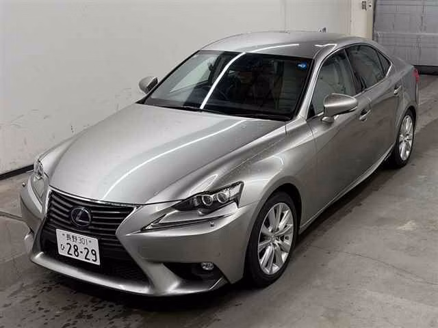 Lexus IS300h