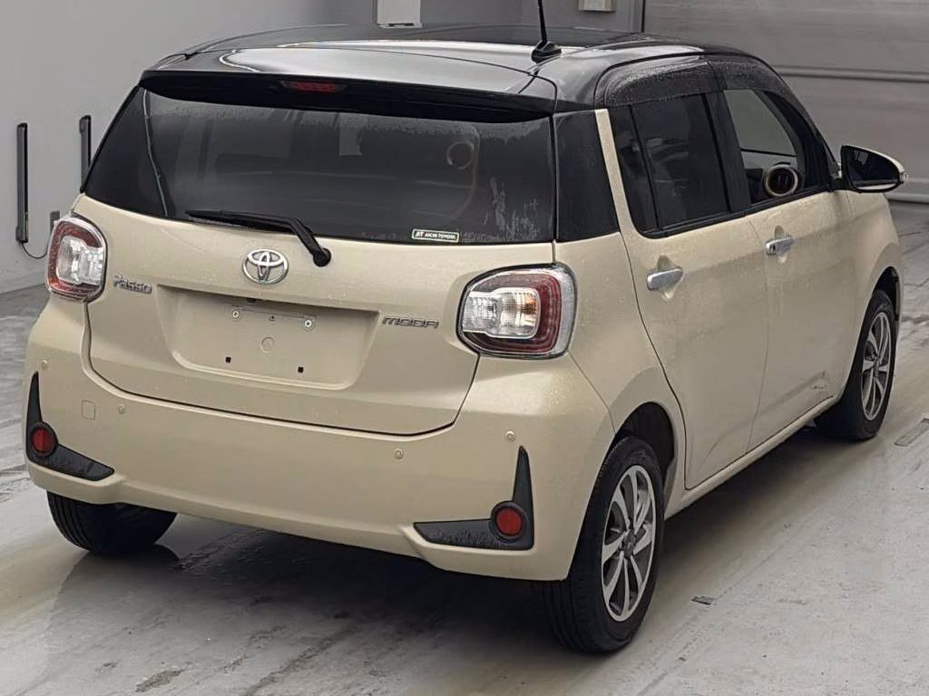 TOYOTA PASSO