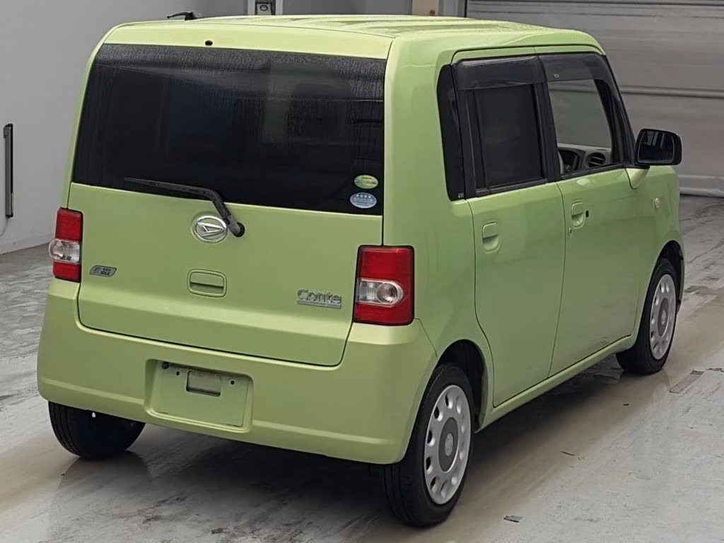 DAIHATSU MOVE CONTE