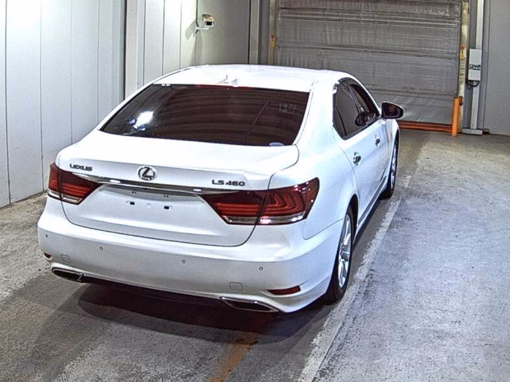 Lexus LS460