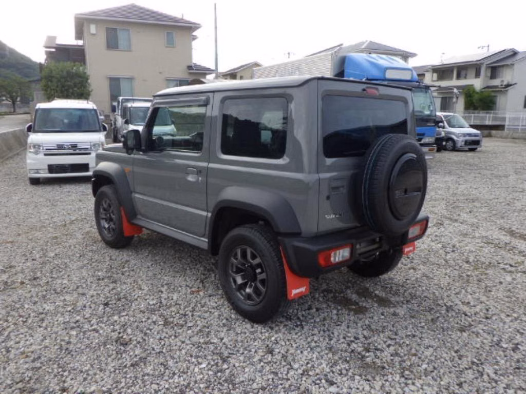 SUZUKI JIMNY SIERRA
