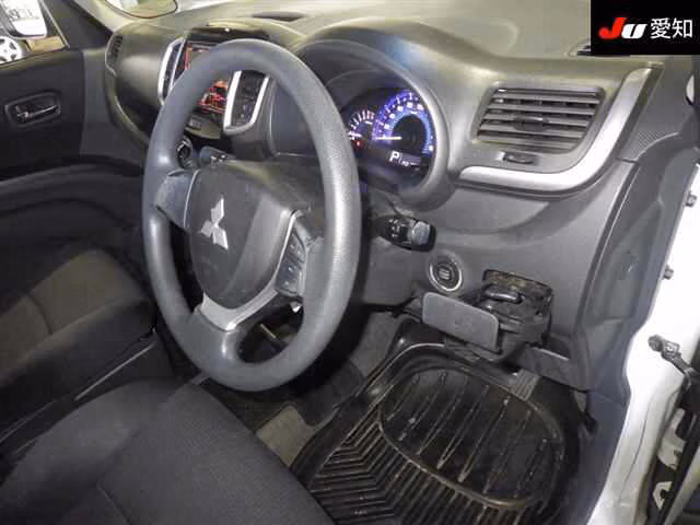 Mitsubishi Delica D:2