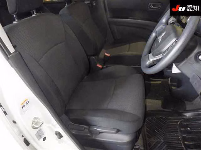 Mitsubishi Delica D:2