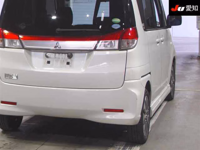Mitsubishi Delica D:2