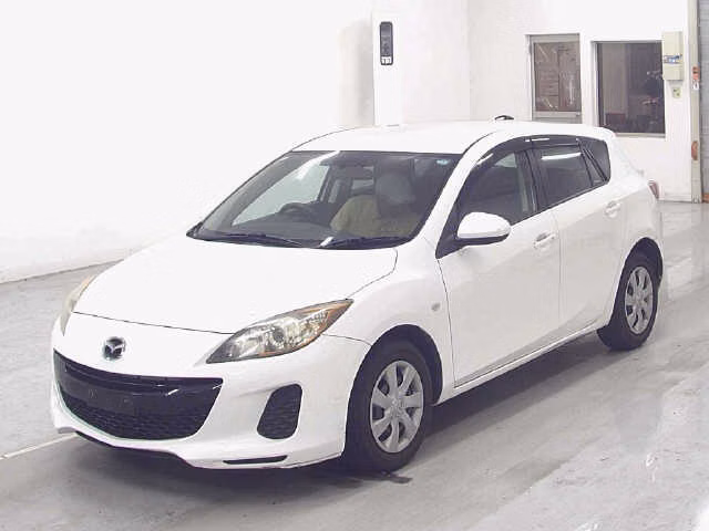 MAZDA AXELA