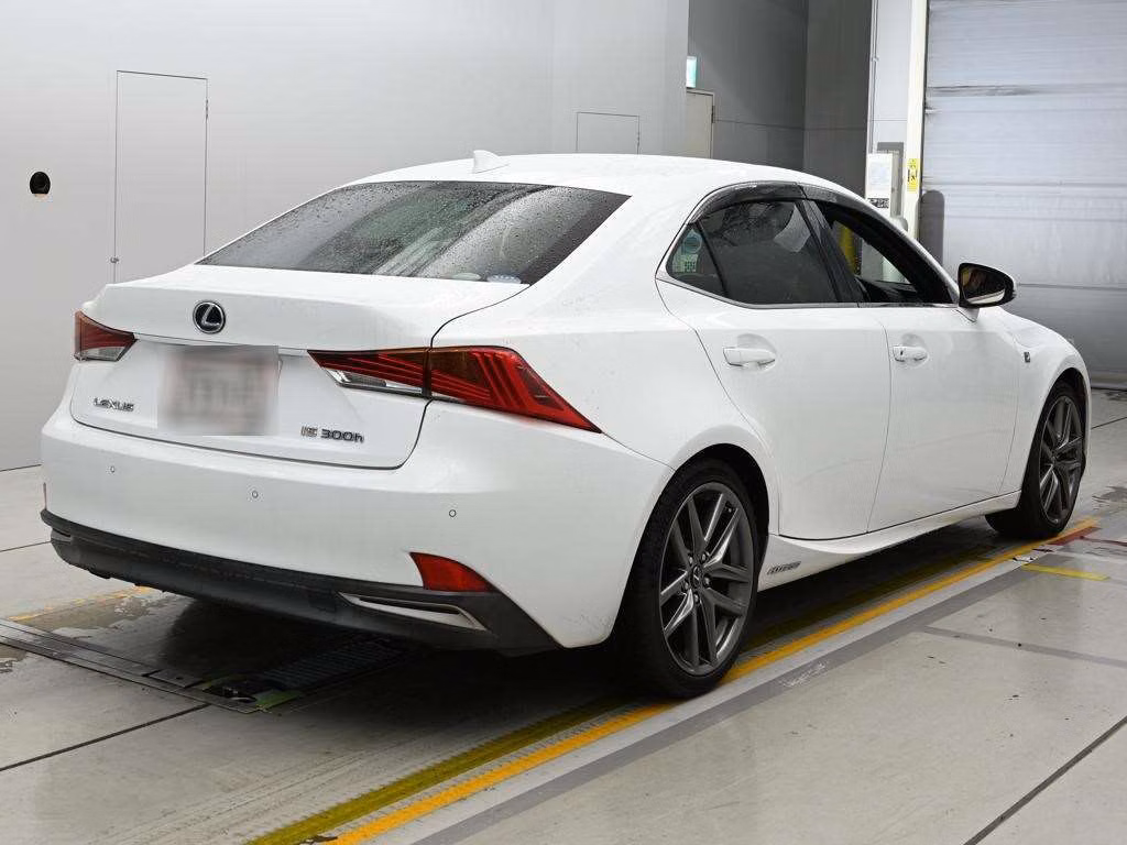 Lexus IS300h