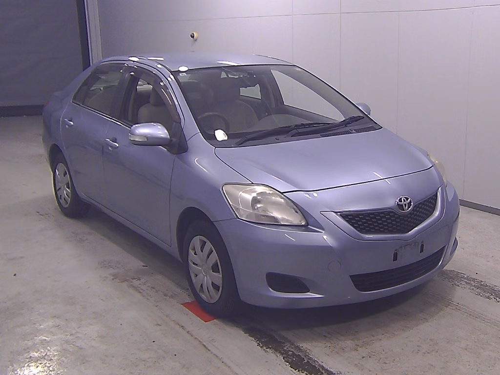 TOYOTA BELTA