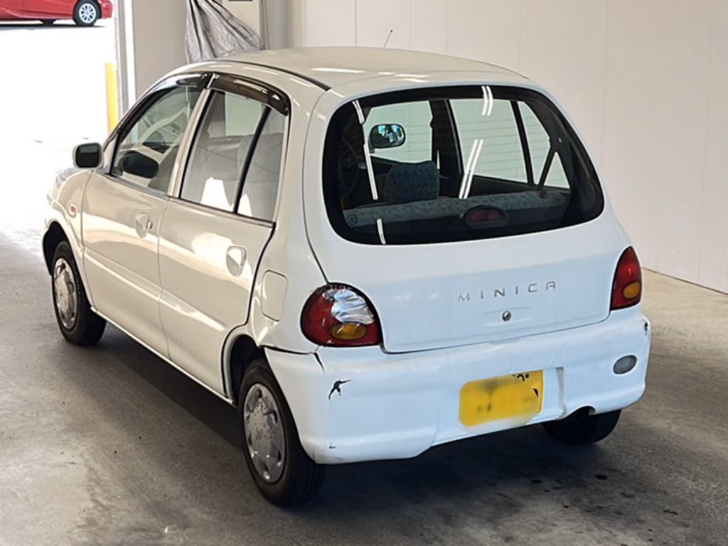 MITSUBISHI MINICA