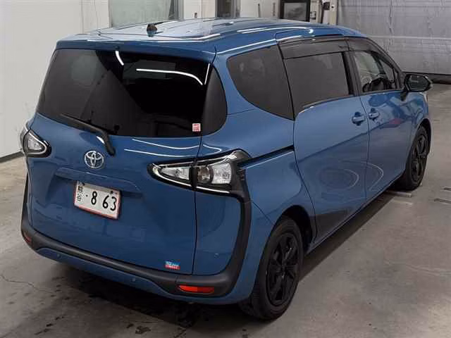 TOYOTA SIENTA