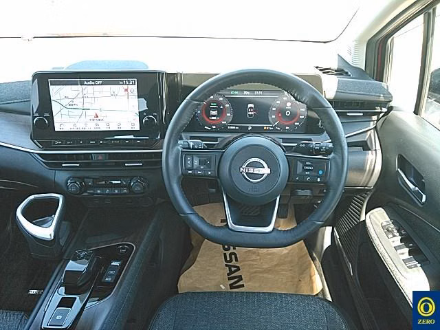 Nissan Aura