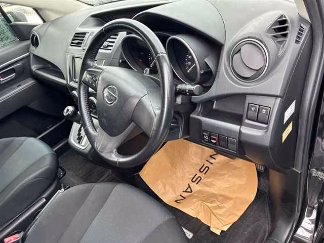 NISSAN LAFESTA