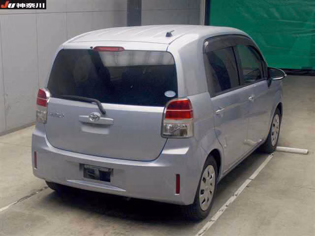 TOYOTA SPADE