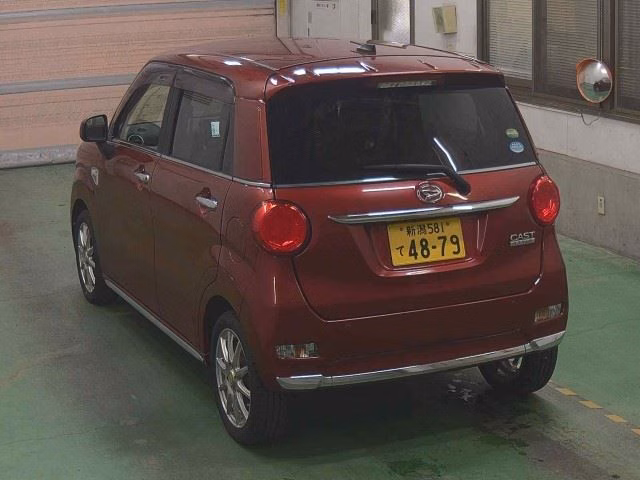 DAIHATSU CAST