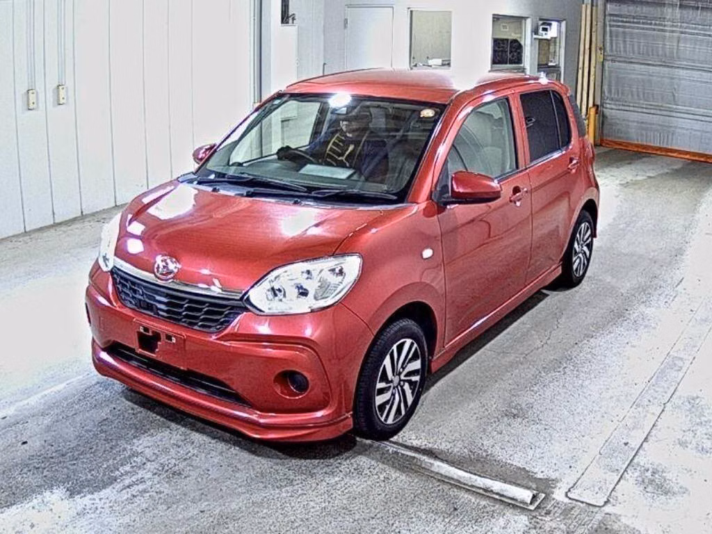 DAIHATSU BOON