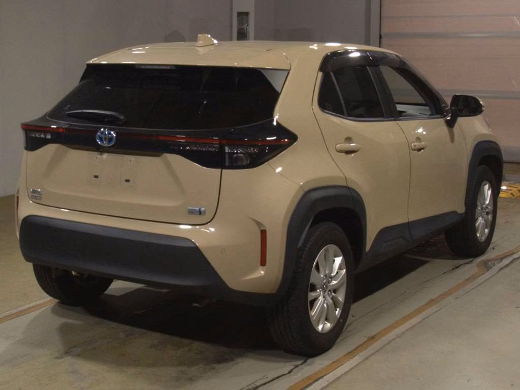 TOYOTA YARIS CROSS