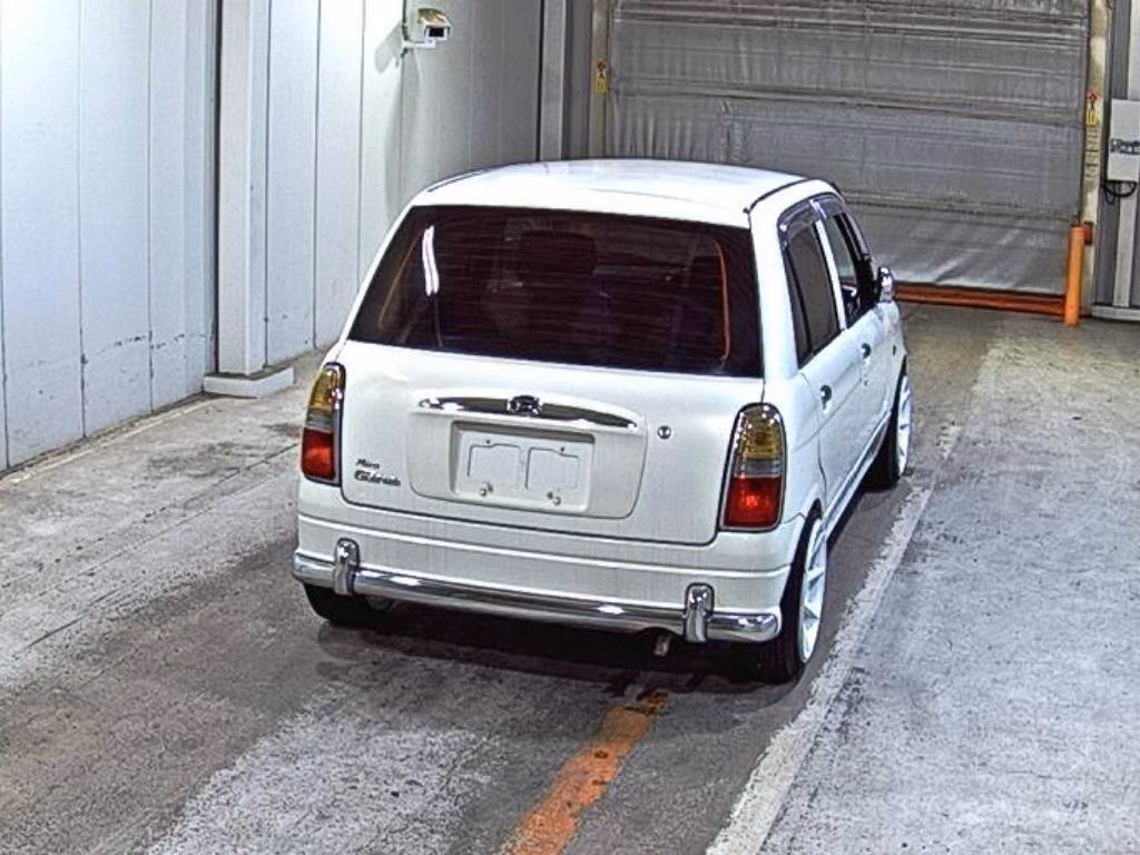 Daihatsu Mira Gino