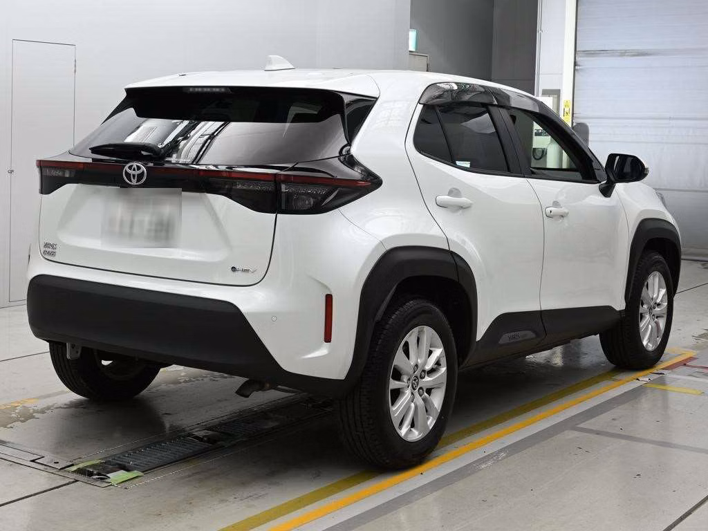TOYOTA YARIS CROSS