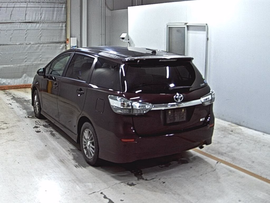 TOYOTA WISH