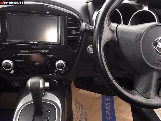 NISSAN JUKE