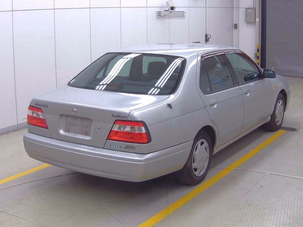 Nissan Bluebird