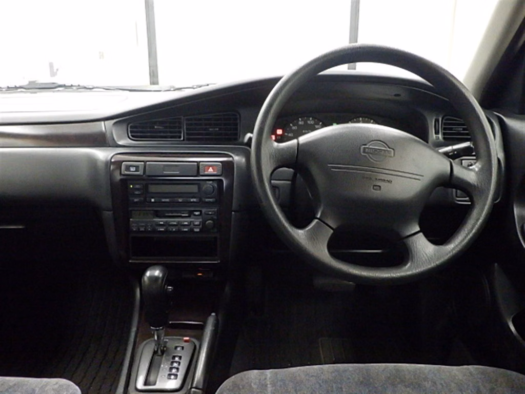 Nissan Bluebird