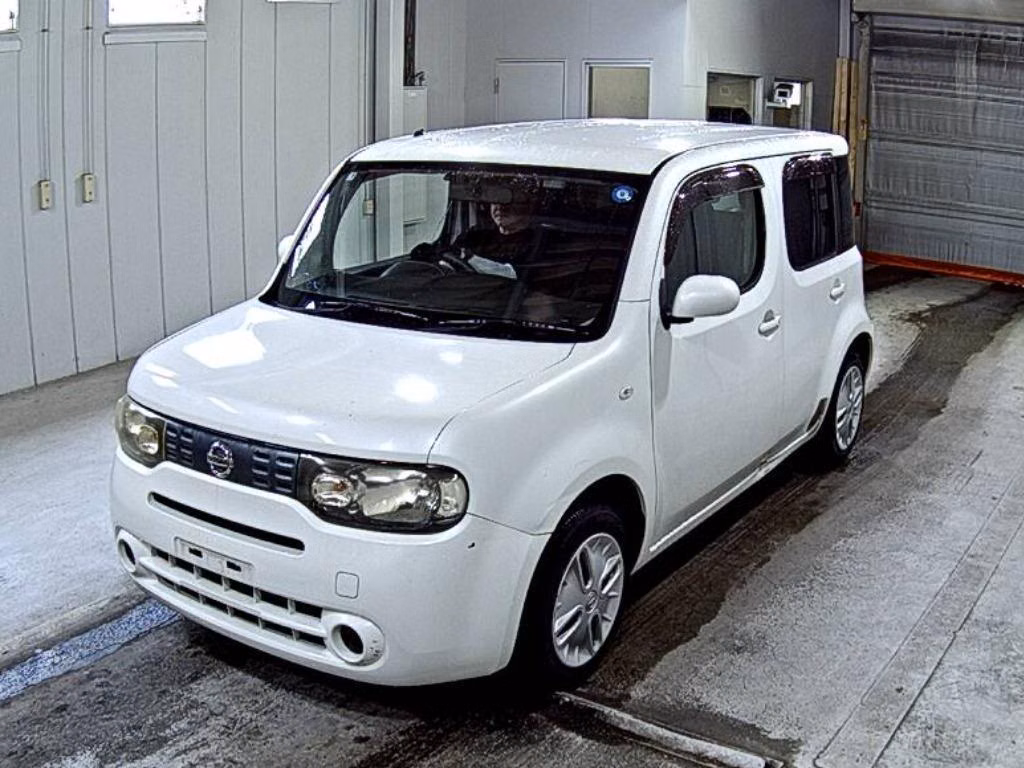 NISSAN CUBE