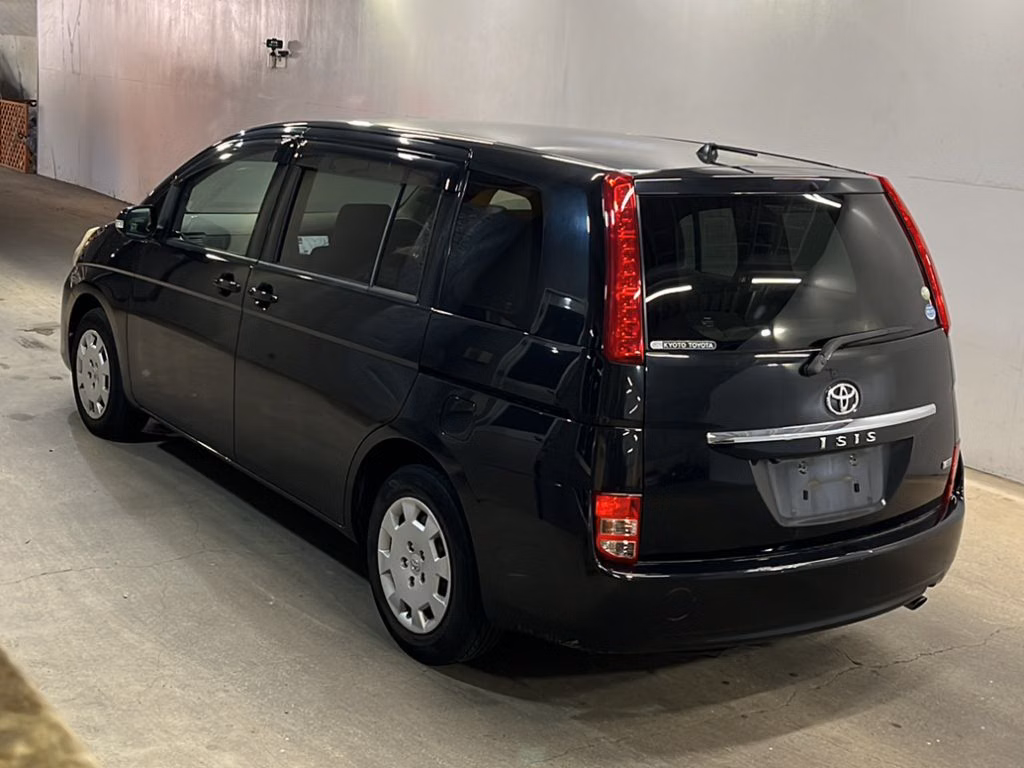 TOYOTA ISIS