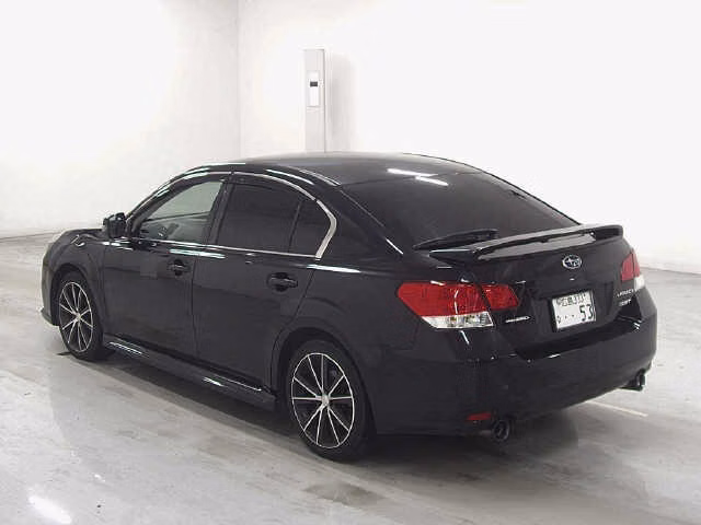 Subaru Legacy B4