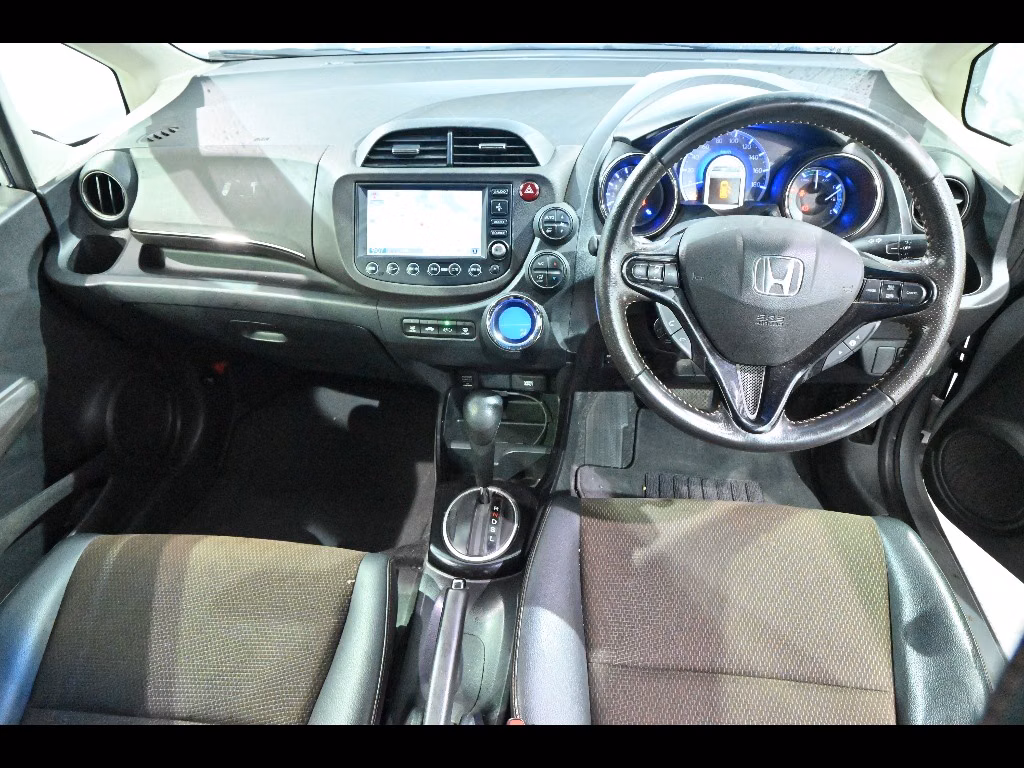 HONDA FIT SHUTTLE