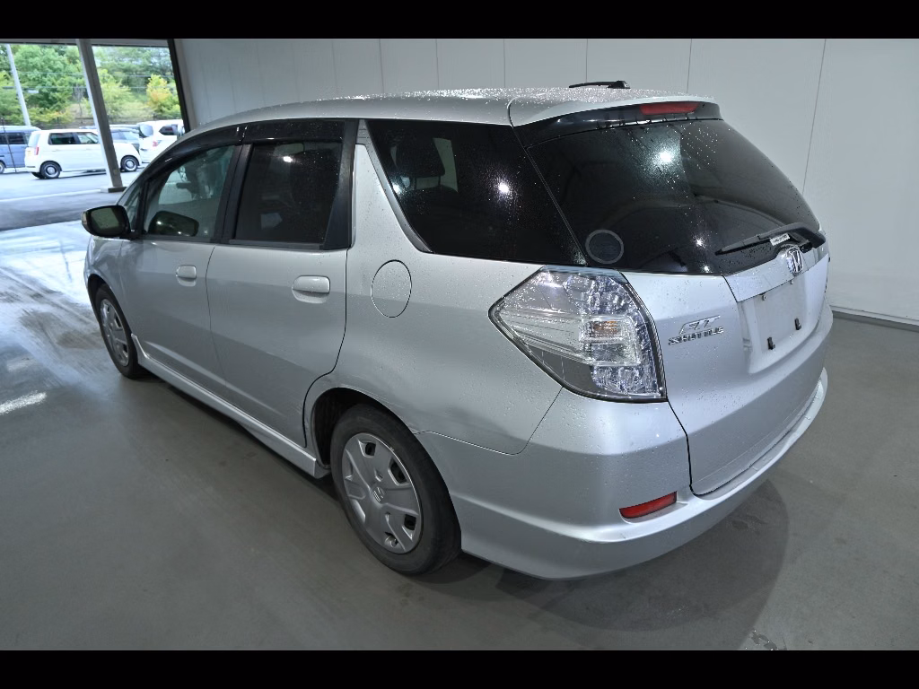HONDA FIT SHUTTLE