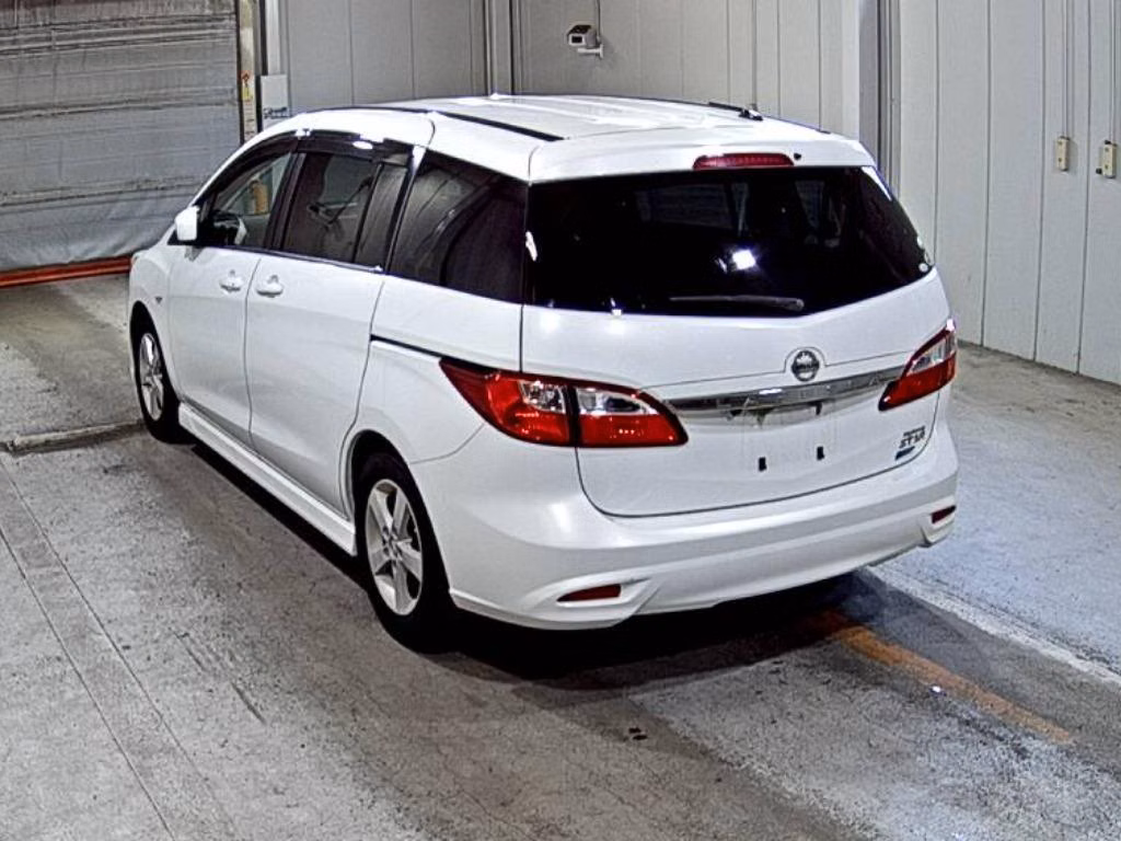 NISSAN LAFESTA