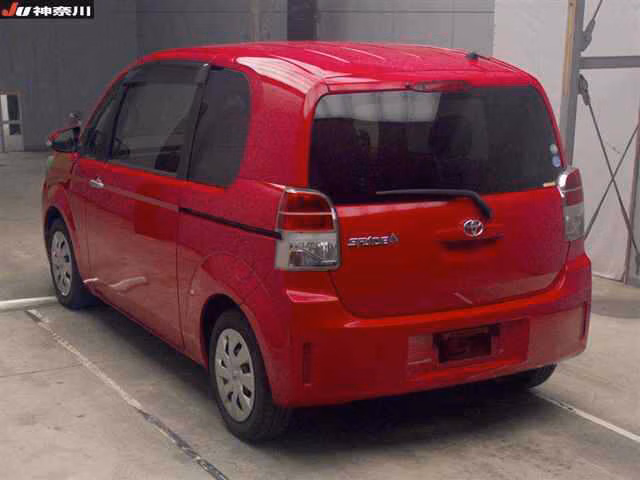 TOYOTA SPADE