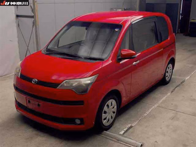 TOYOTA SPADE