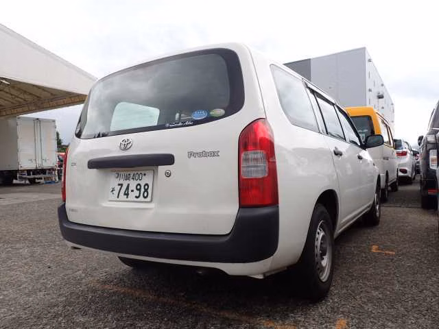 TOYOTA PROBOX