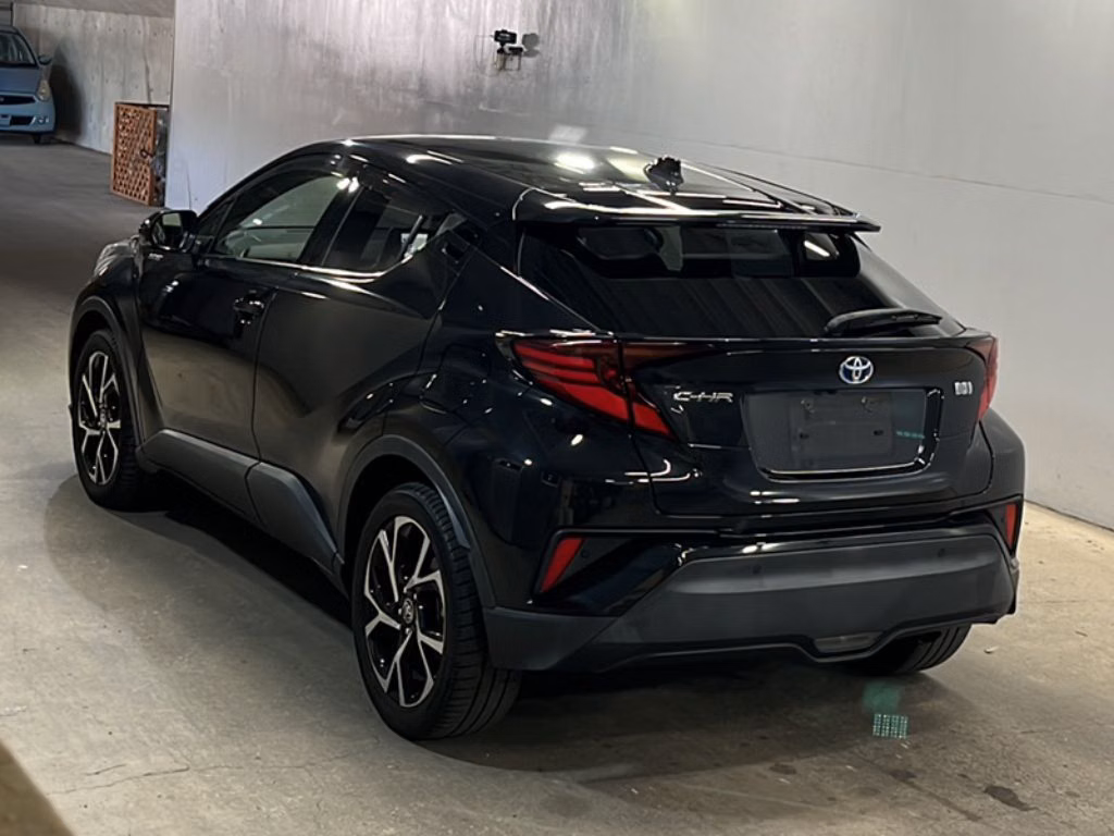 TOYOTA C-HR