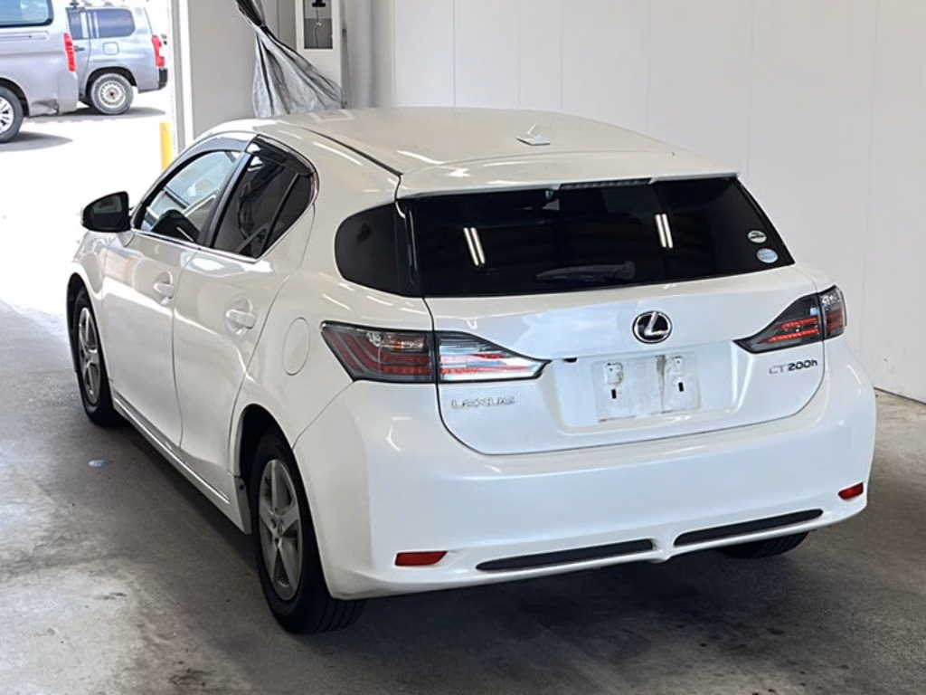 LEXUS CT200H