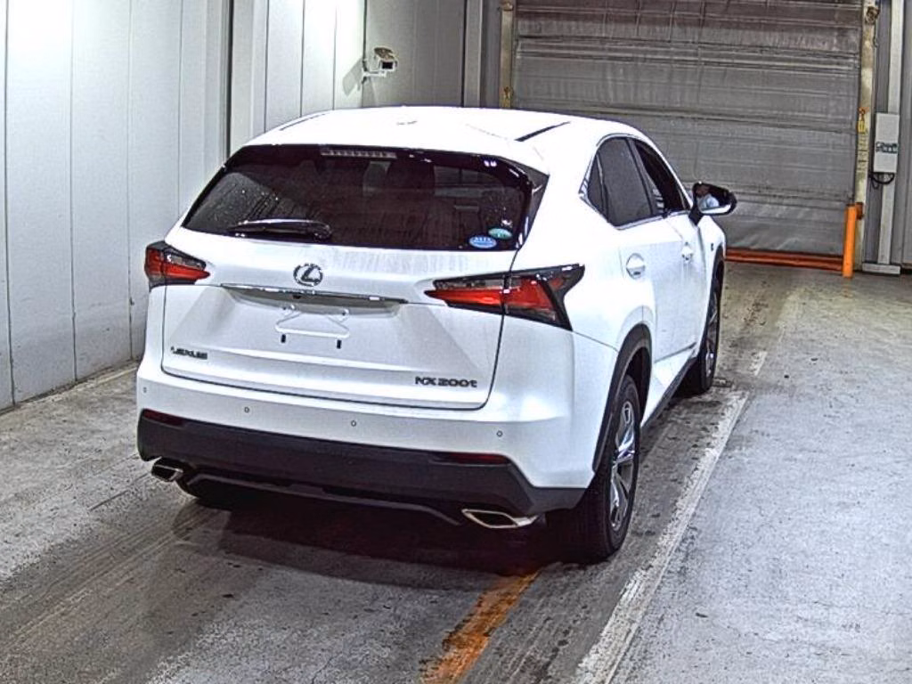 LEXUS NX200T