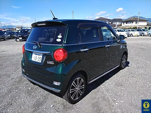 DAIHATSU CAST