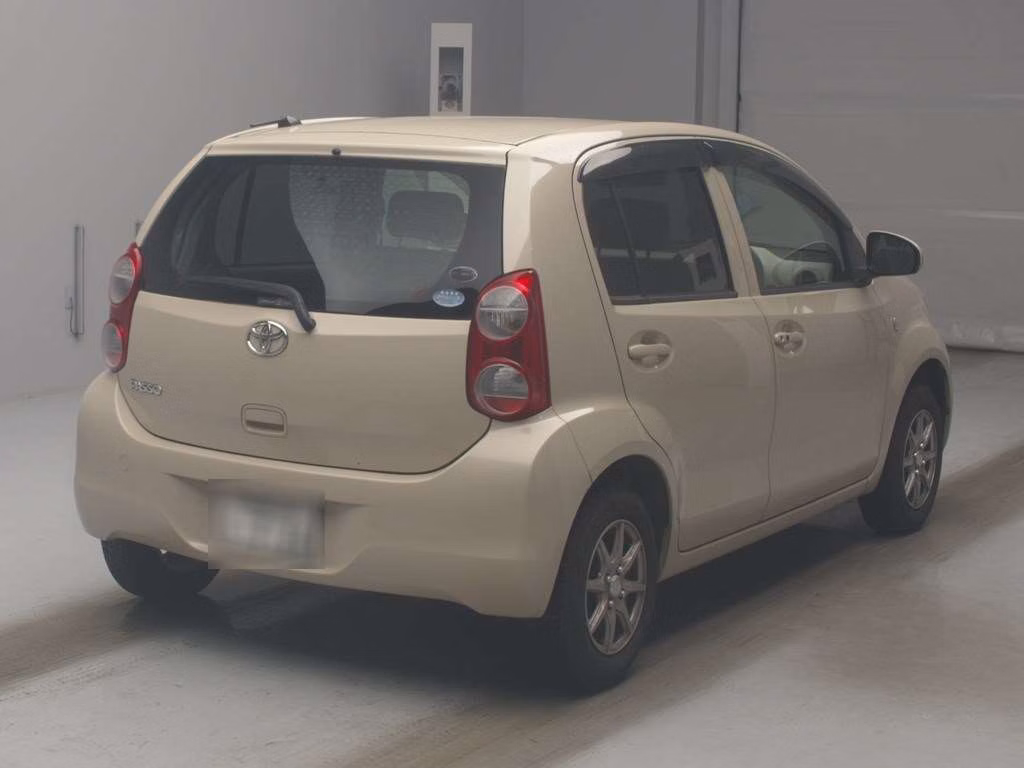TOYOTA PASSO