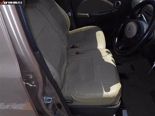 Daihatsu Move Latte