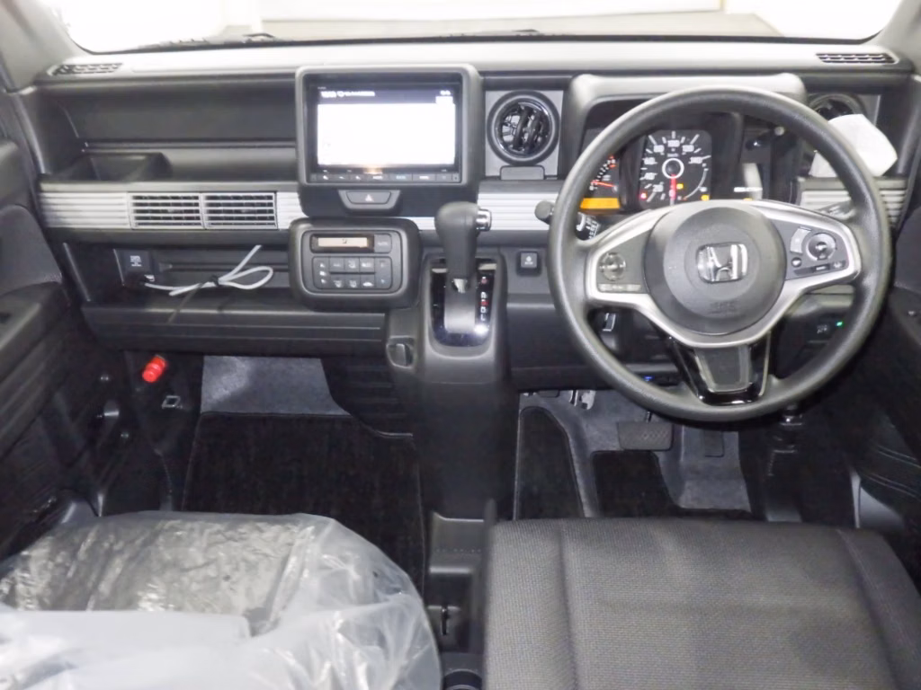 HONDA N-VAN